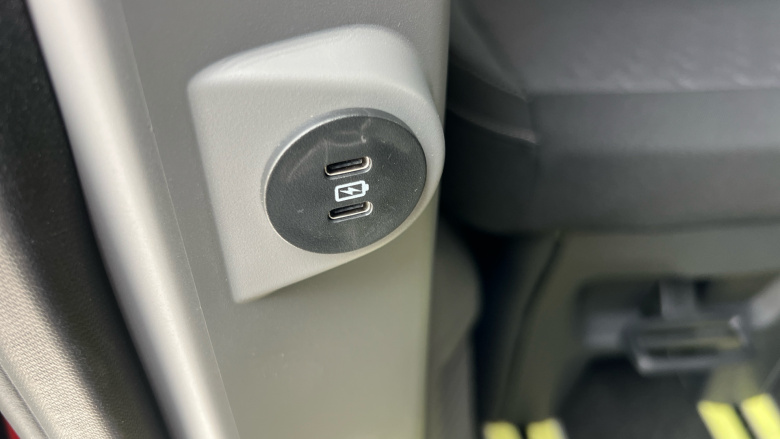 Ford Tourneo Custom 320 L1 Diesel Fwd 2.0 EcoBlue 150ps H1 Titanium 8 seater